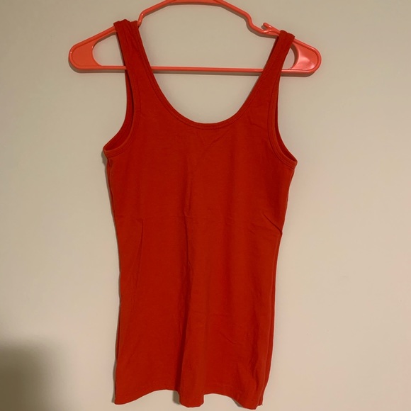Guess Tank Top - Picture 2 of 3